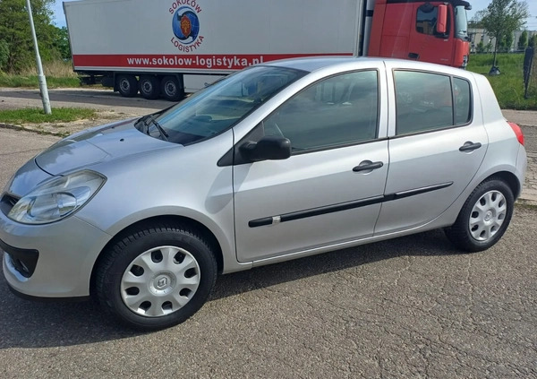 Renault Clio cena 11900 przebieg: 188000, rok produkcji 2006 z Jasień małe 191